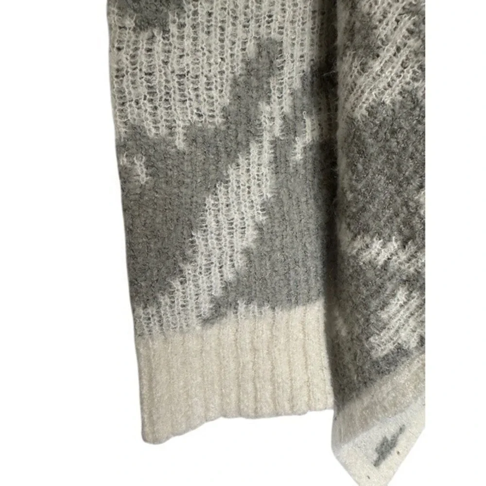 Prana Gray Patterned Cowl Neck Long Sleeve Knit Sweater‎ Women's - Size M